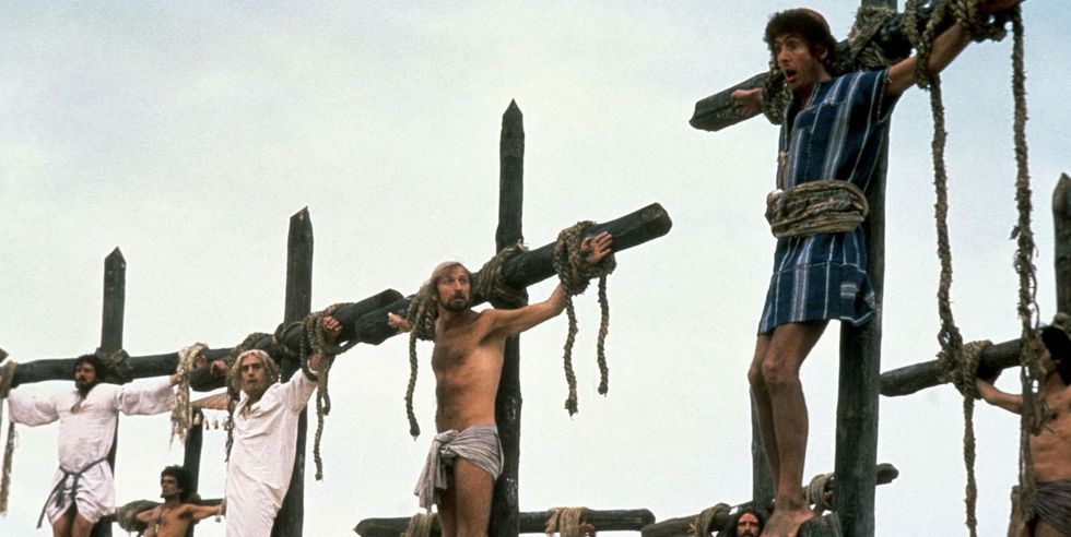 Regresa la comedia al Cine Club ULagos con “La vida de Brian”, la mítica película de los Monty Python
