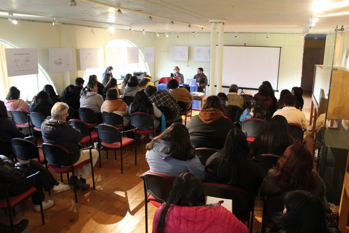 En Ancud realizaron Seminario de Historia y Memoria de los pueblos originarios de Chiloé