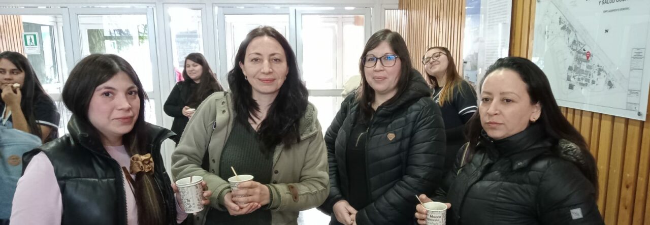 Carrera de enfermería capacitó a cuidadores y cuidadoras de adultos mayores