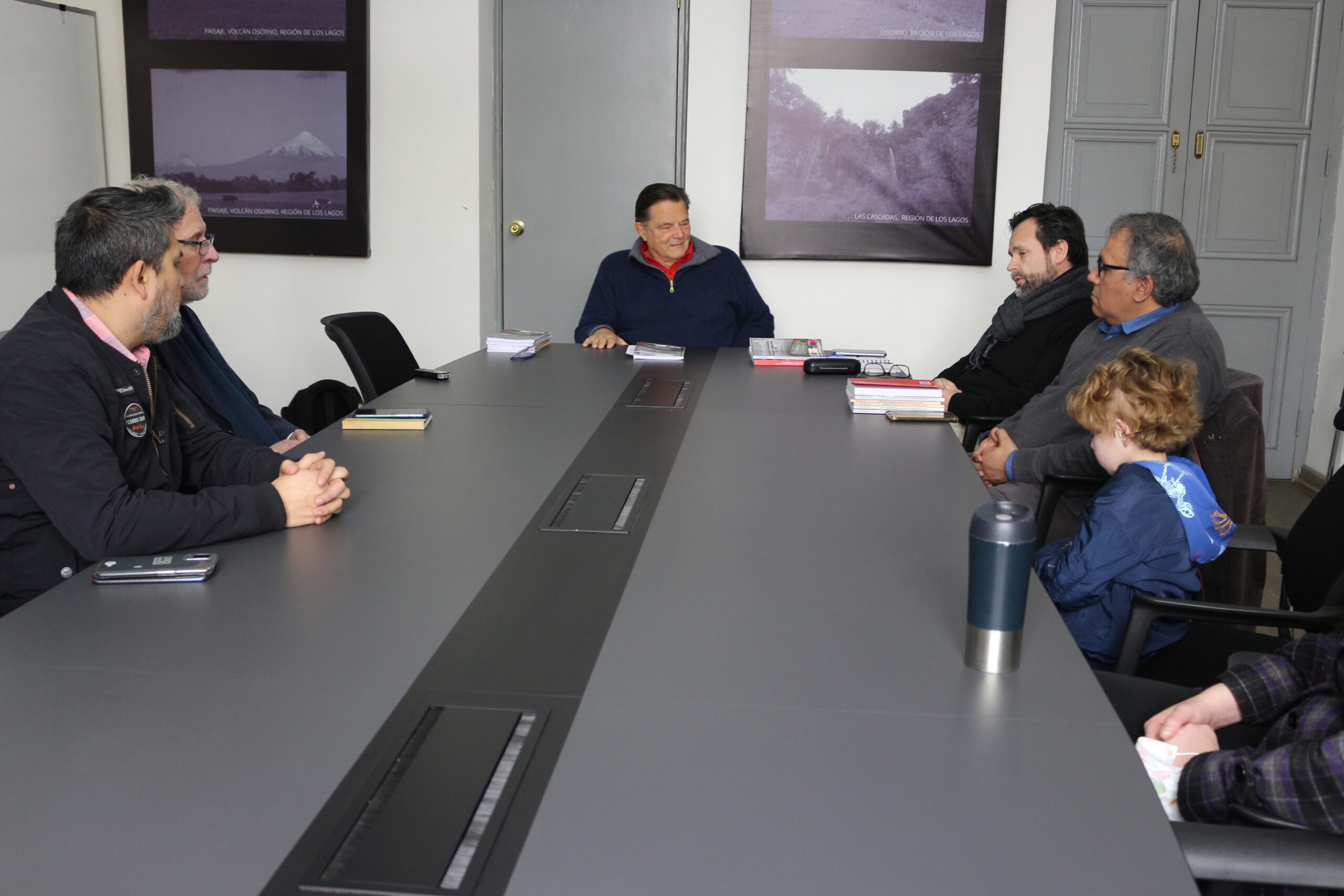 Presentan libros que reviven la crudeza de la dictadura