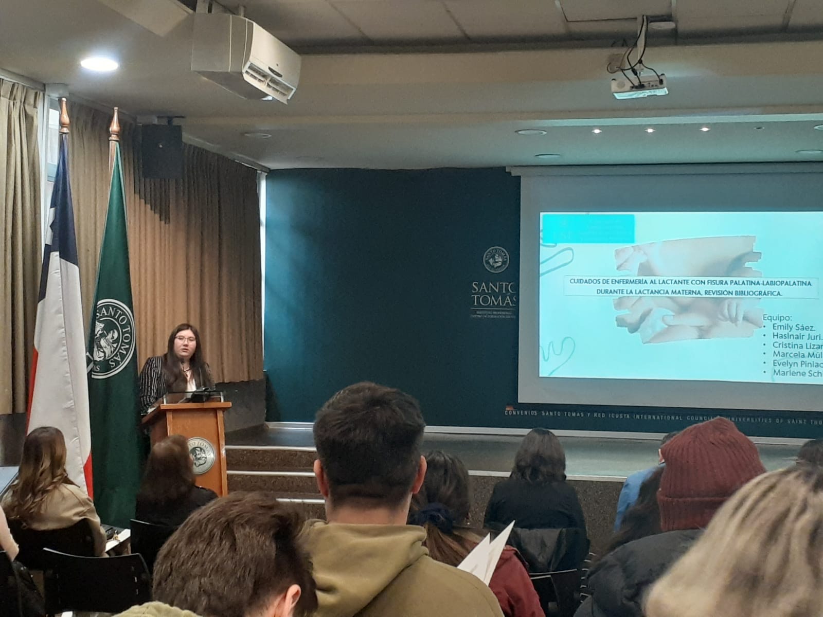 Estudiantes de Enfermería exponen en congresos y jornadas nacionales sus investigaciones