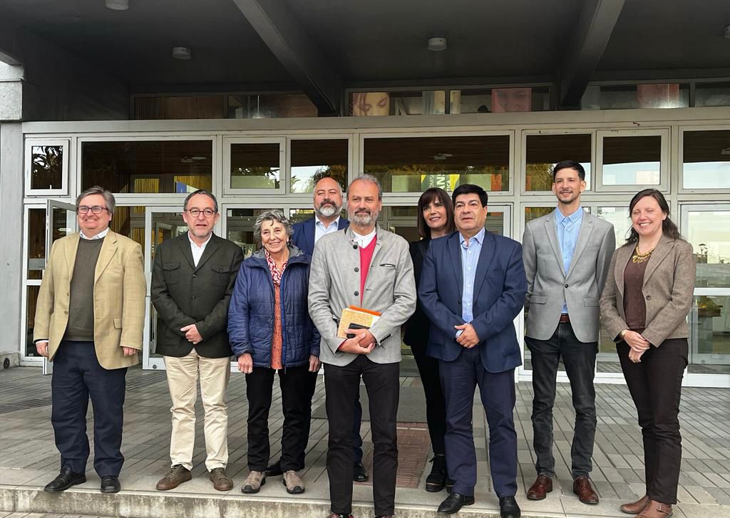 ULagos avanza decididamente, formará médicos para la Región de Los Lagos