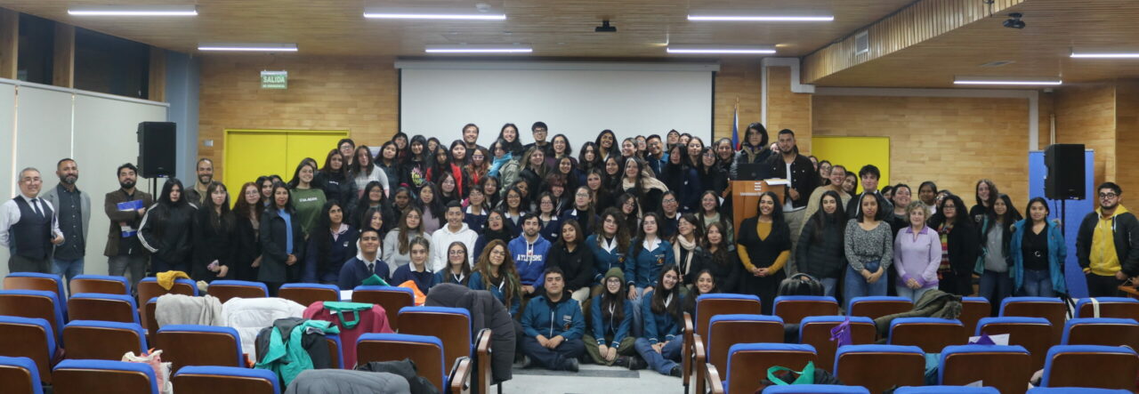 Estudiantes de la Universidad de La Serena realizan pasantía en la Ulagos Chiloé
