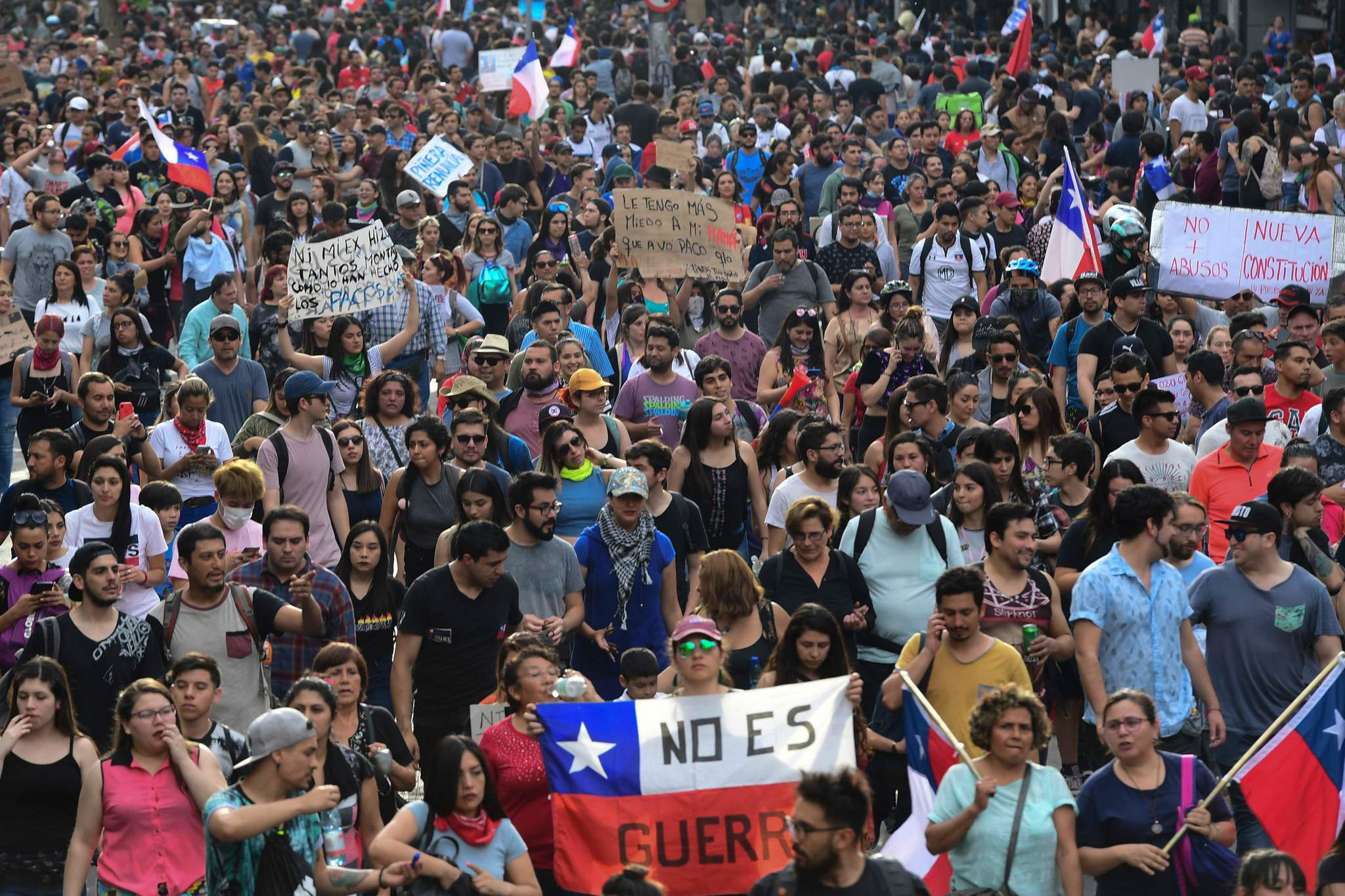 POLIS analiza el malestar social, político y económico en Sudamérica