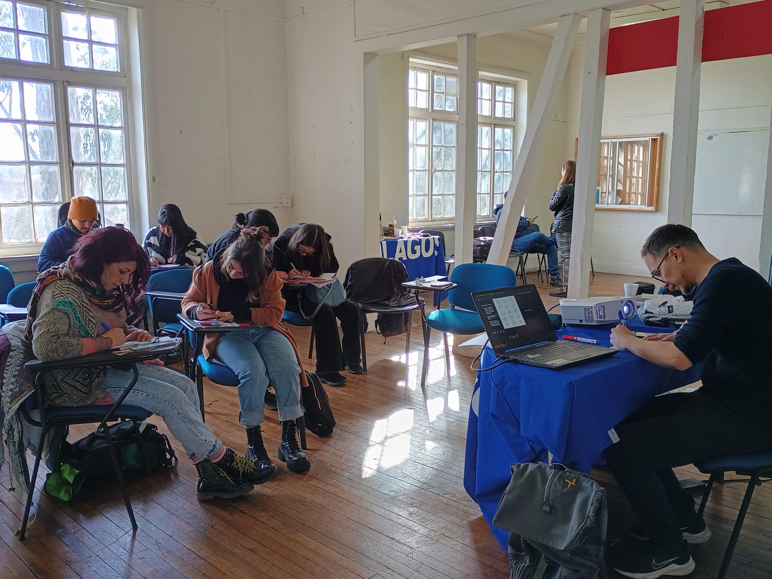 Estudiantes de Antropología aprenden nuevas metodologías sobre movilidad cotidiana