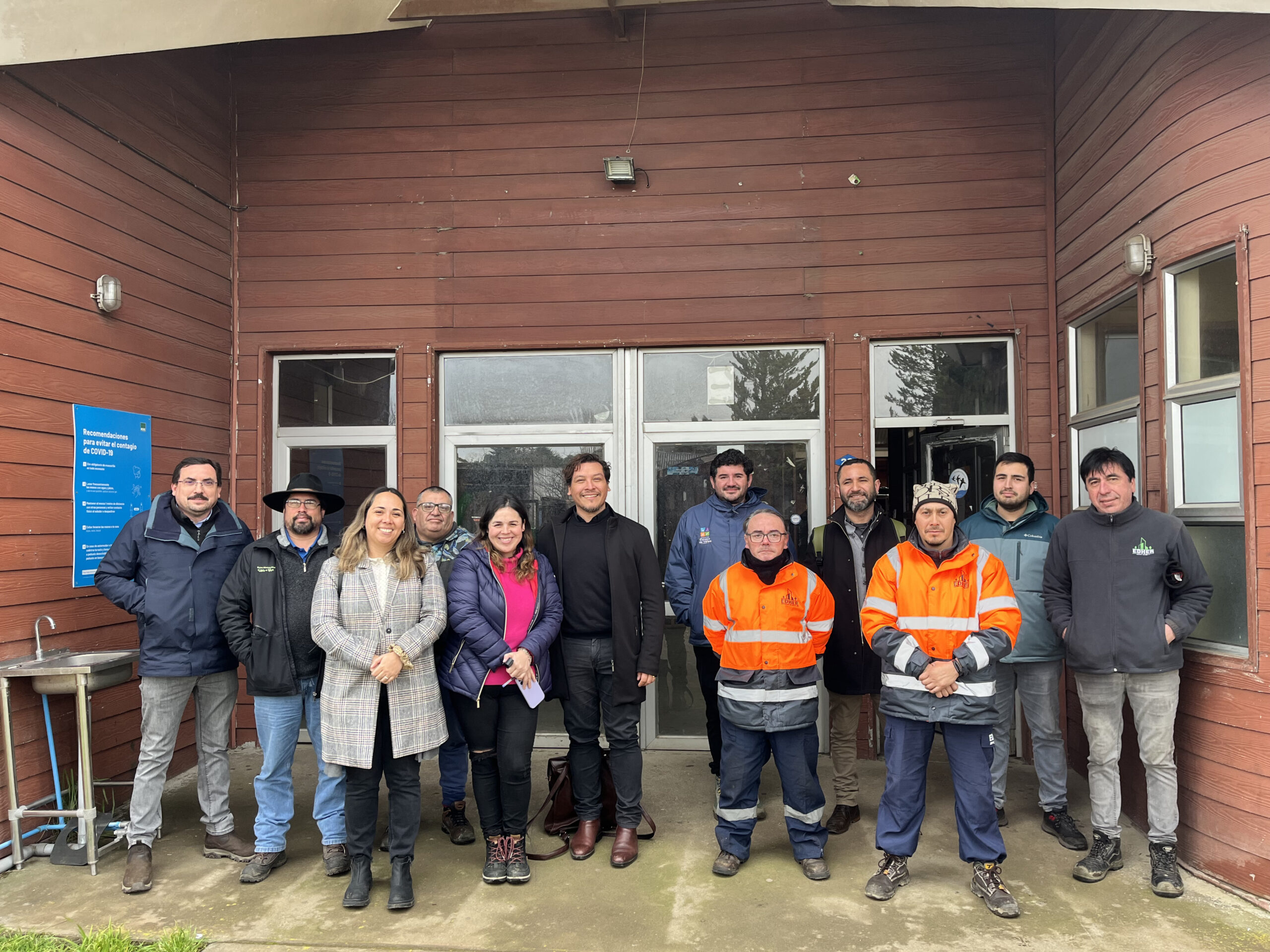 Ulagos sostuvo reunión con equipo de la municipalidad de Curaco de Velez