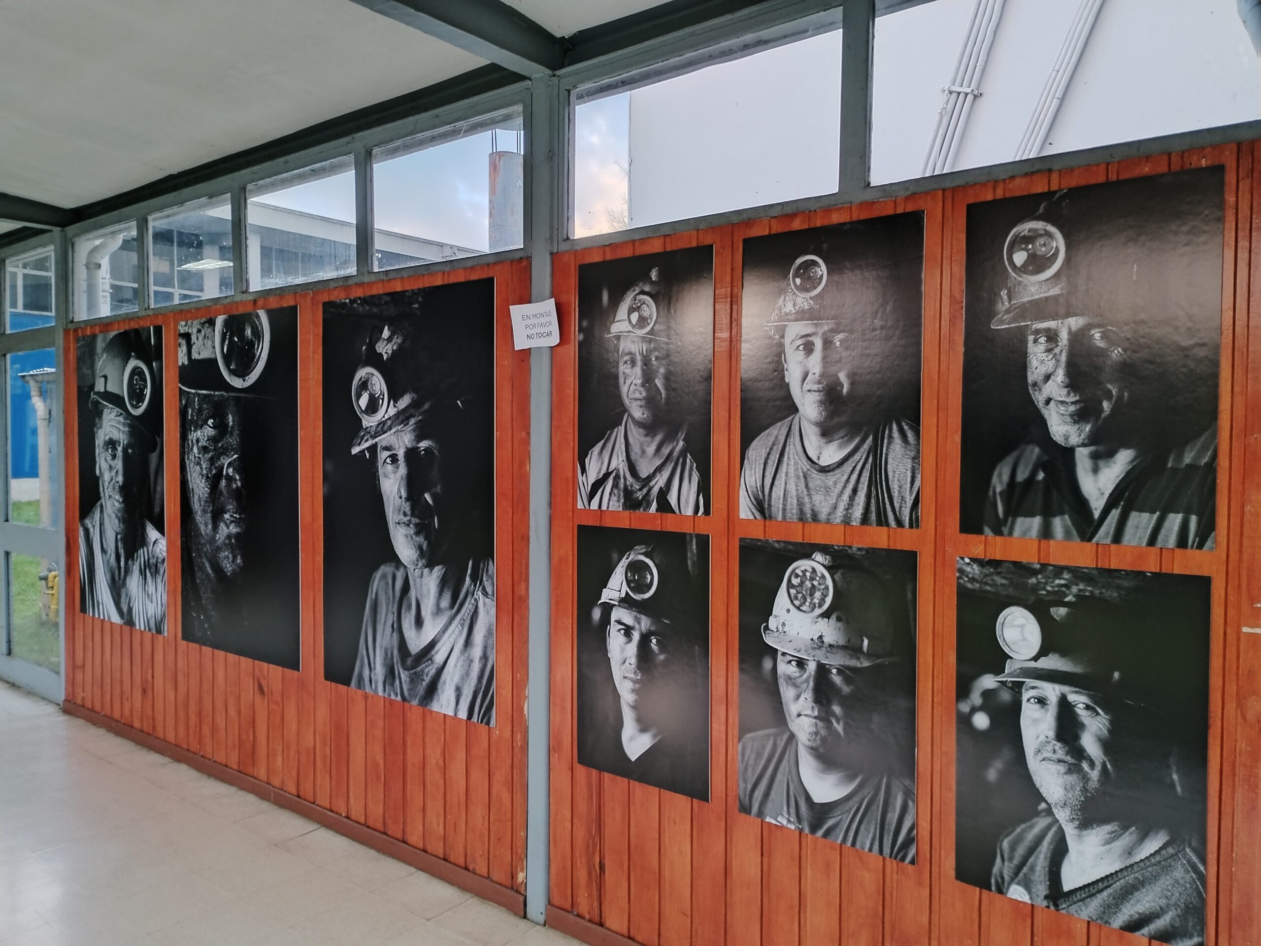 Instalación Fotográfica sobre la sacrificada vida en las minas de carbón se inaugura este jueves en la ULagos