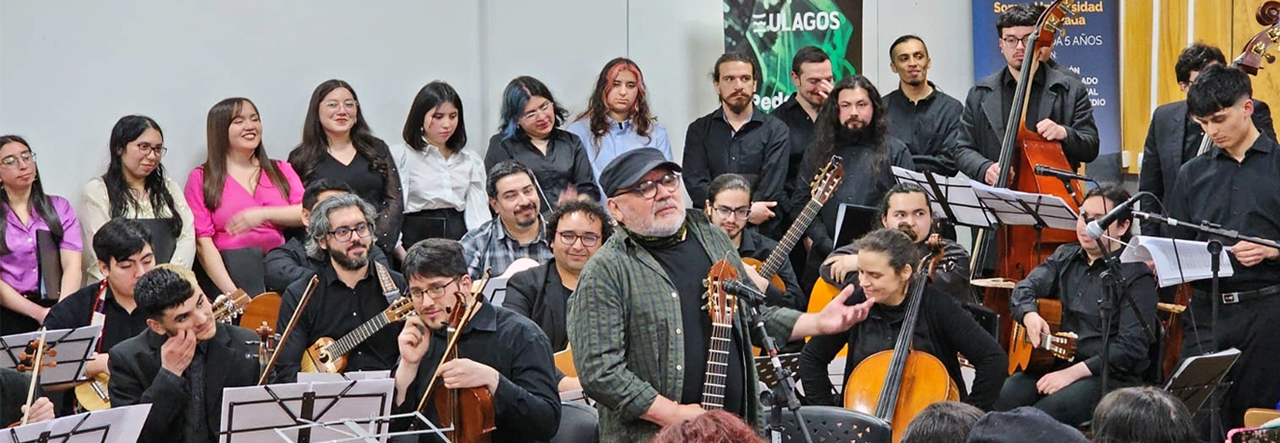 Horacio Salinas y Camerata ULagos deleitaron con multitudinario concierto