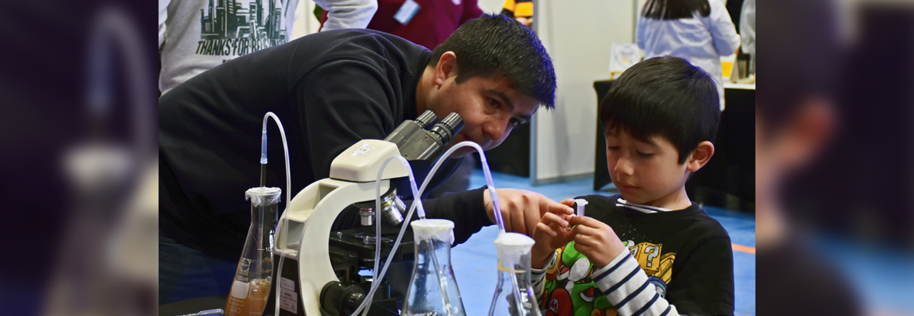 ULagos presentó tres proyectos sobre investigación de algas y movilidad adaptativa en Explora 2024