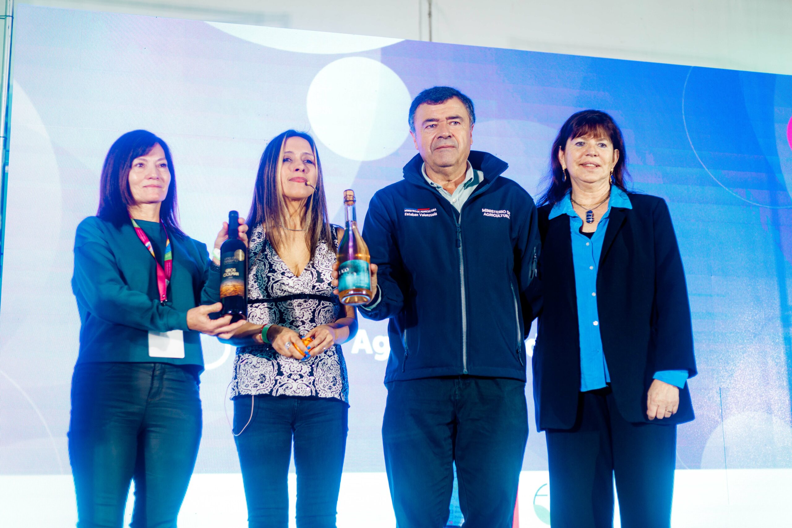 Dra. Sandra Ríos en la ExpoAgrícola 2024 expone su innovadora visión sobre el rol de las mujeres en el agro chileno
