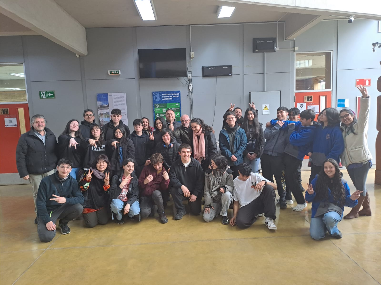 Exitosa jornada vivieron jóvenes amantes de la Química