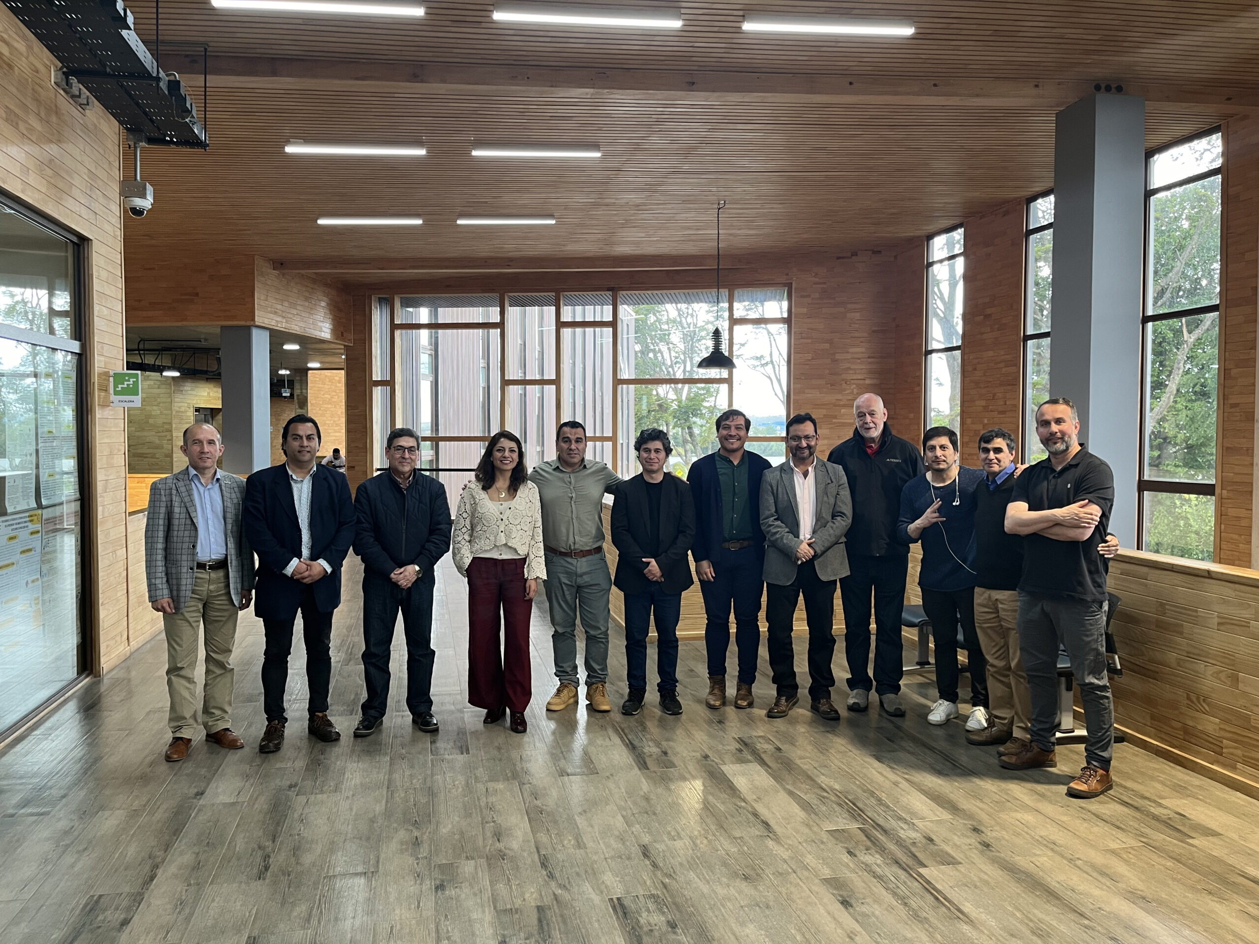 ULagos capacita en gestión ambiental a Consejo Regional de Los Lagos