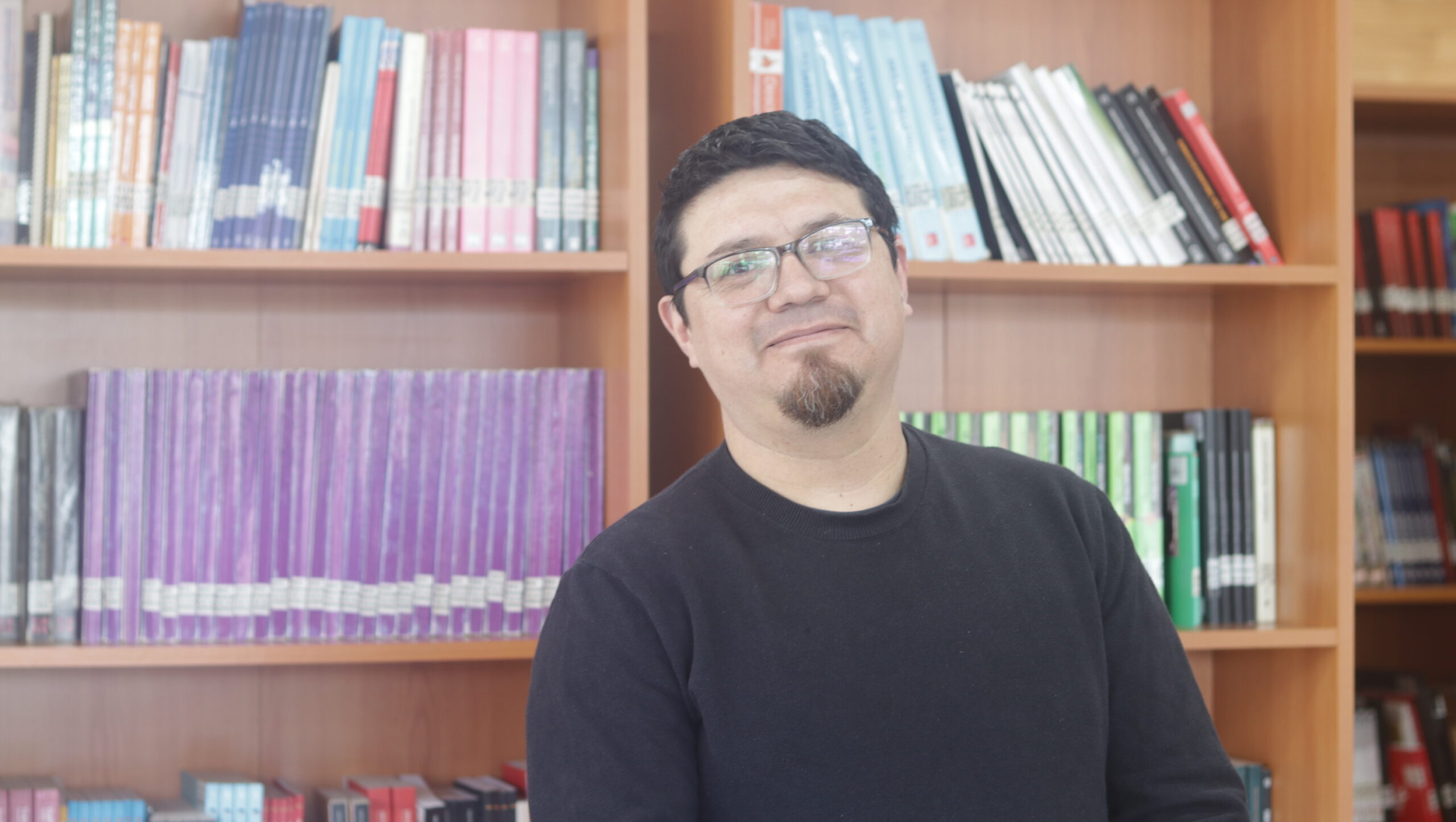 Juan José Salinas, académico ULagos:  “Al ser una área tan poco estudiada probablemente está todo por descubrirse”