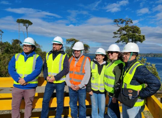 Ingenier@s del Programa Infraestructura Sostenible e Inclusiva, visitan obras del Puente Chacao.