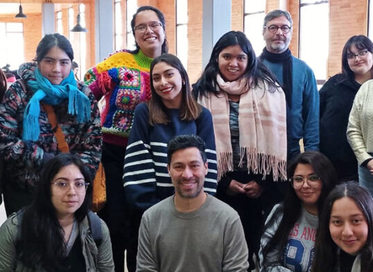 Académico ULagos realizó lanzamiento de libro con pertinencia territorial en Chiloé