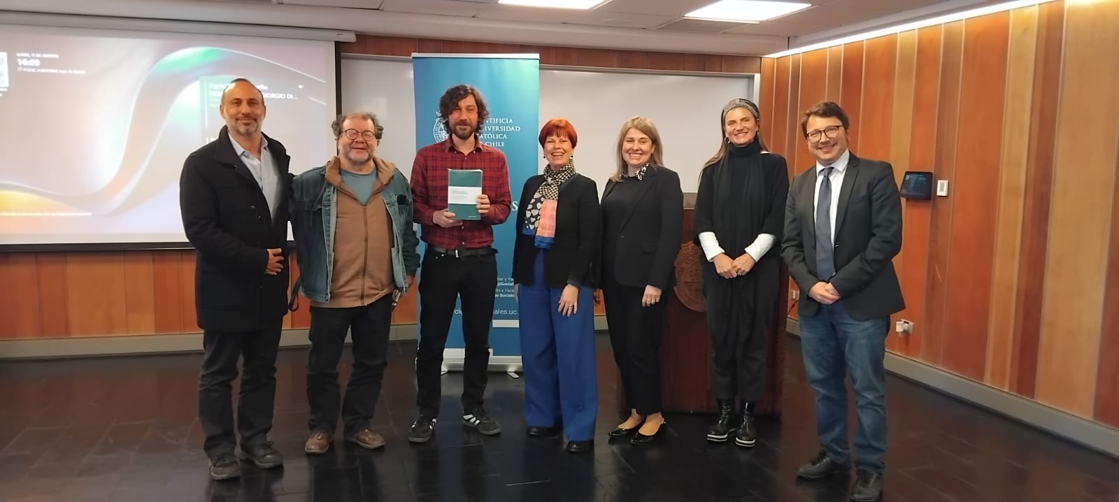 Académico Andrea Freddi publica libro sobre migraciones indígenas entre Guatemala y Estados Unidos