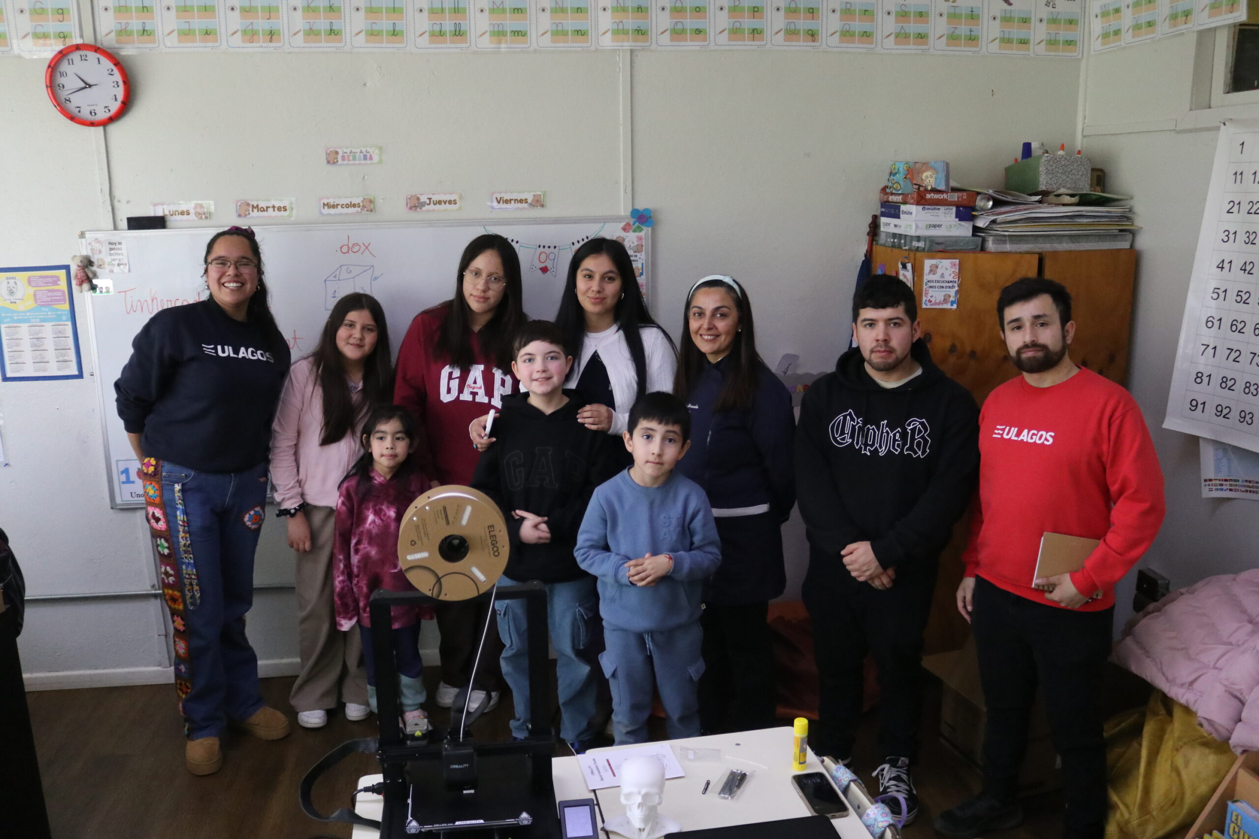 Estudiantes ULagos acercan la tecnología 3D a niños/as de la Escuela Rural de Canán