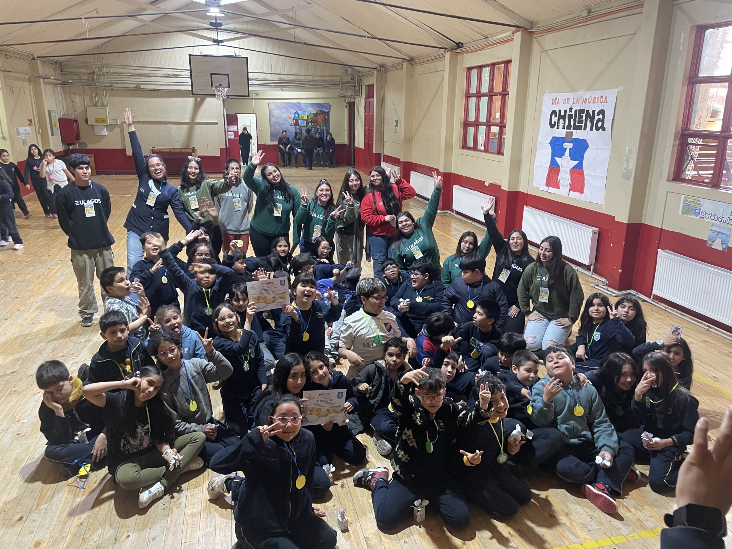 Aprender jugando: futuras/os profesores ULagos innovan en el Colegio Inés Muñoz de García