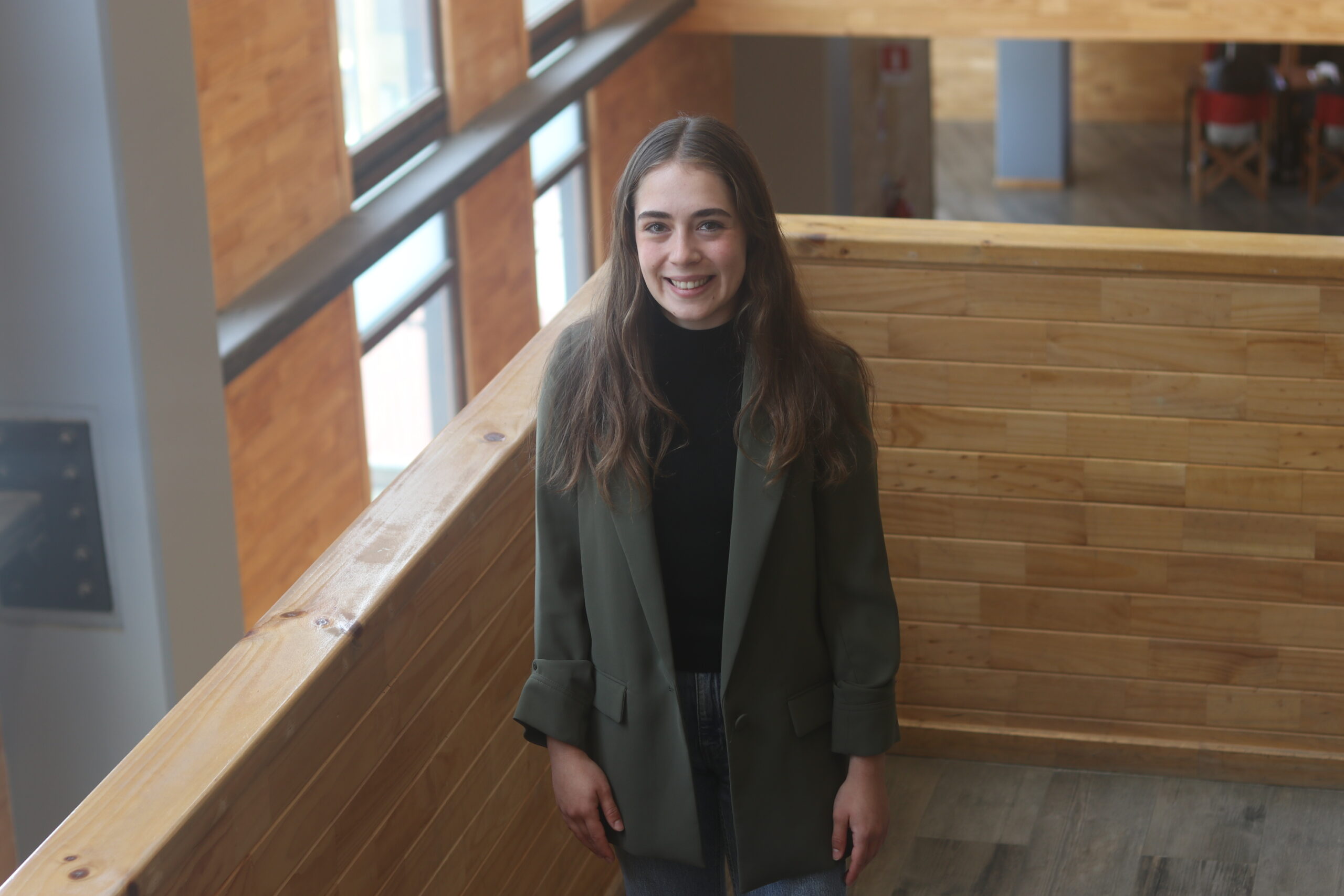 Investigadora Fulbright Alexis Zucker destaca el compromiso educativo en escuelas rurales de Chiloé