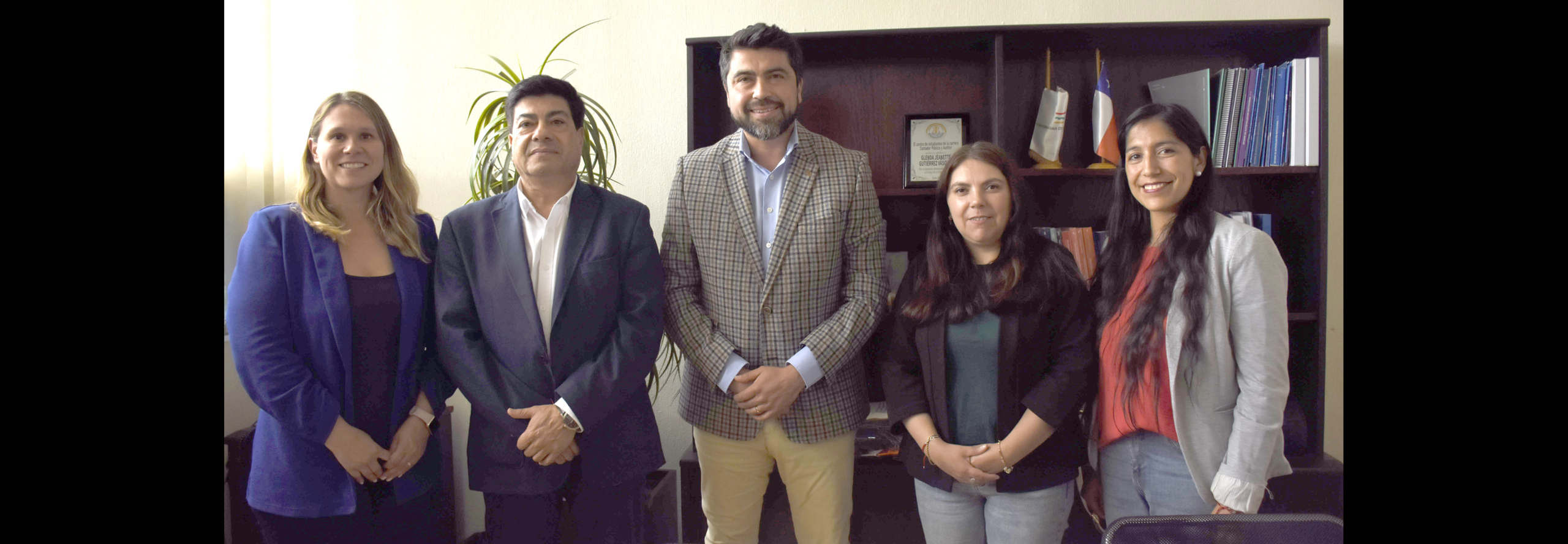 Junaeb y Universidad de Los Lagos definen hoja de ruta para trabajo conjunto 2026