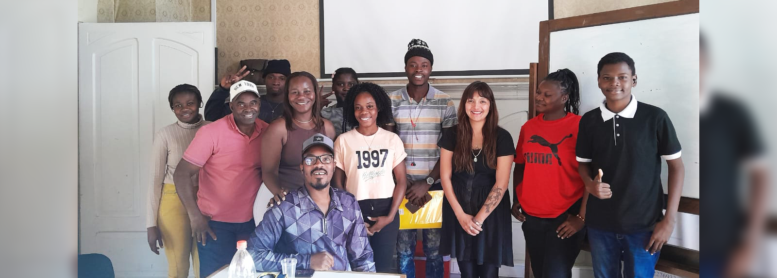 Componente de vinculación de Proyecto Fondecyt Postdoctorado impulsa nivelación de español para comunidad haitiana en Osorno