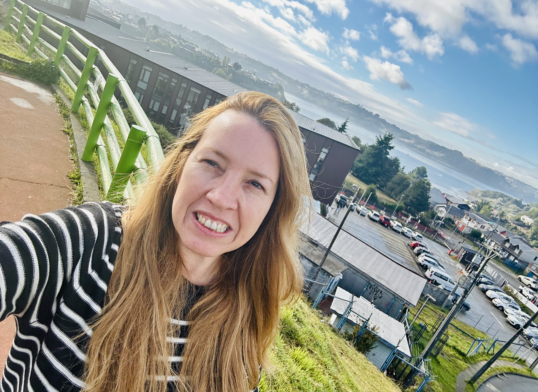 Académica ULagos es seleccionada como evaluadora internacional en Premios Verdes 2026