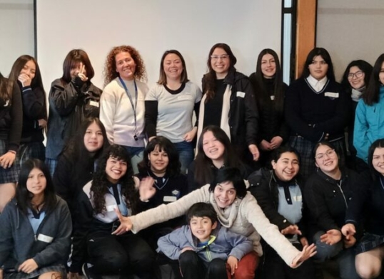 SÍGUEME 2026: Centro i~mar abre sus laboratorios para nuevas generaciones de mujeres en ciencia