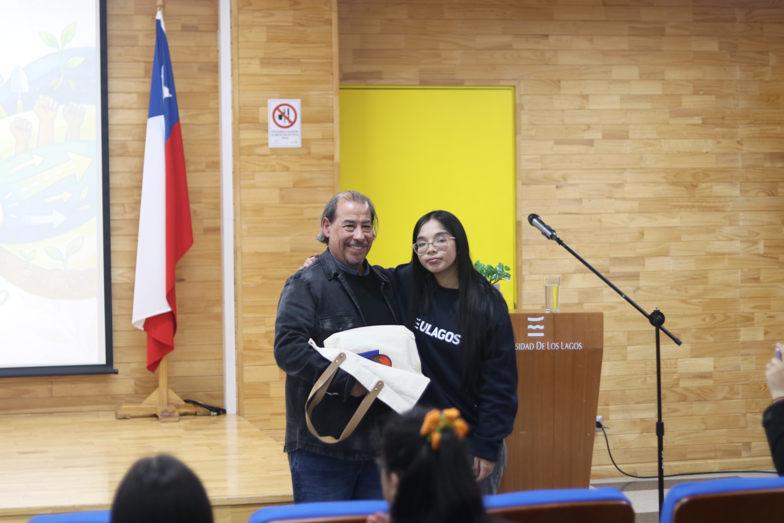 Formación docente y transformación social marcaron inicio del año académico 2026 en ULagos Chiloé