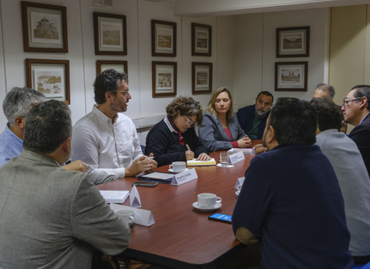 ULagos destaca en innovación y transferencia tecnológica en conversatorio intersectorial sobre Economía Circular