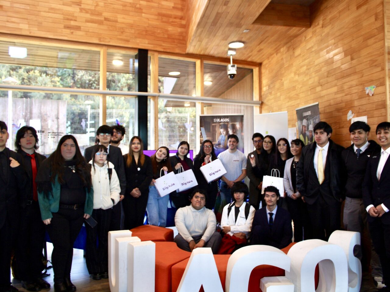 Estudiantes presentan soluciones para los desafíos de Chiloé en Expo Ingenierías 2026