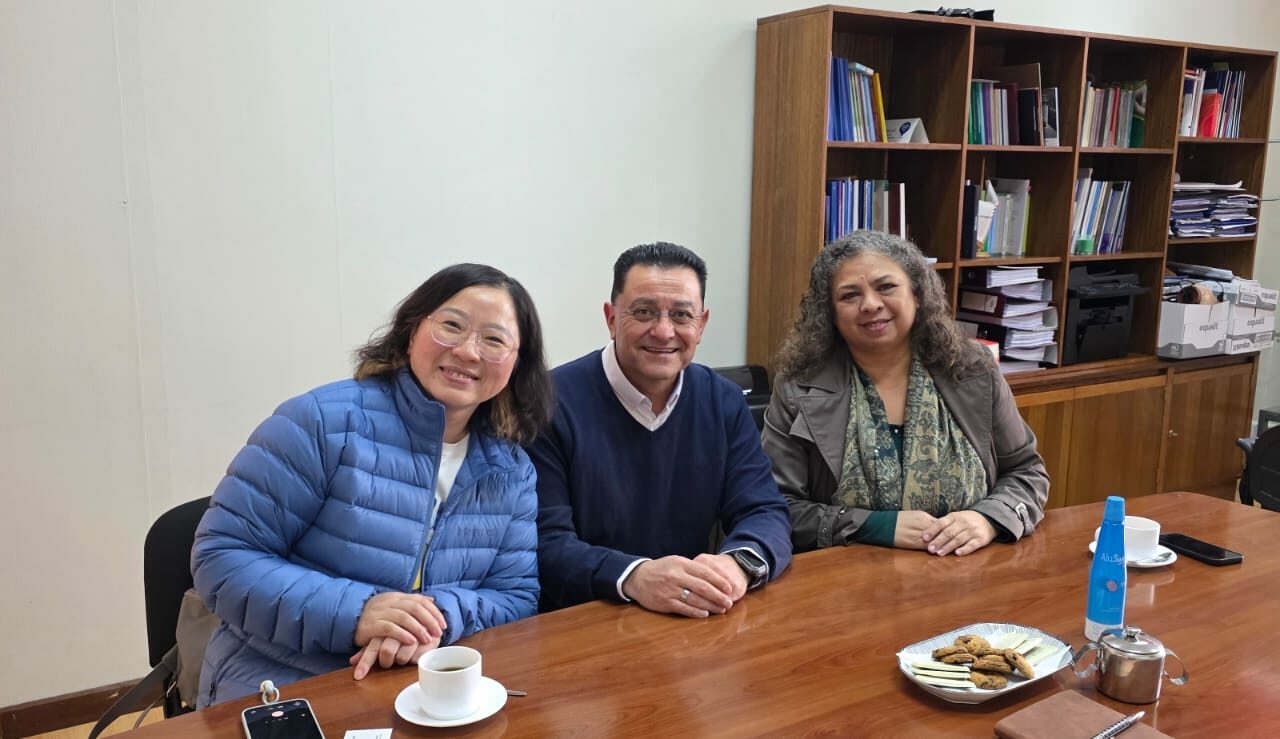 Visita de académica china impulsa la competitividad docente y estudiantil en la Ulagos