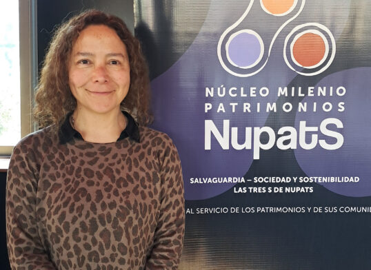 Dra. Romané Landaeta de CEDER ULagos en jornada de trabajo del Núcleo Milenio PatrimonioS