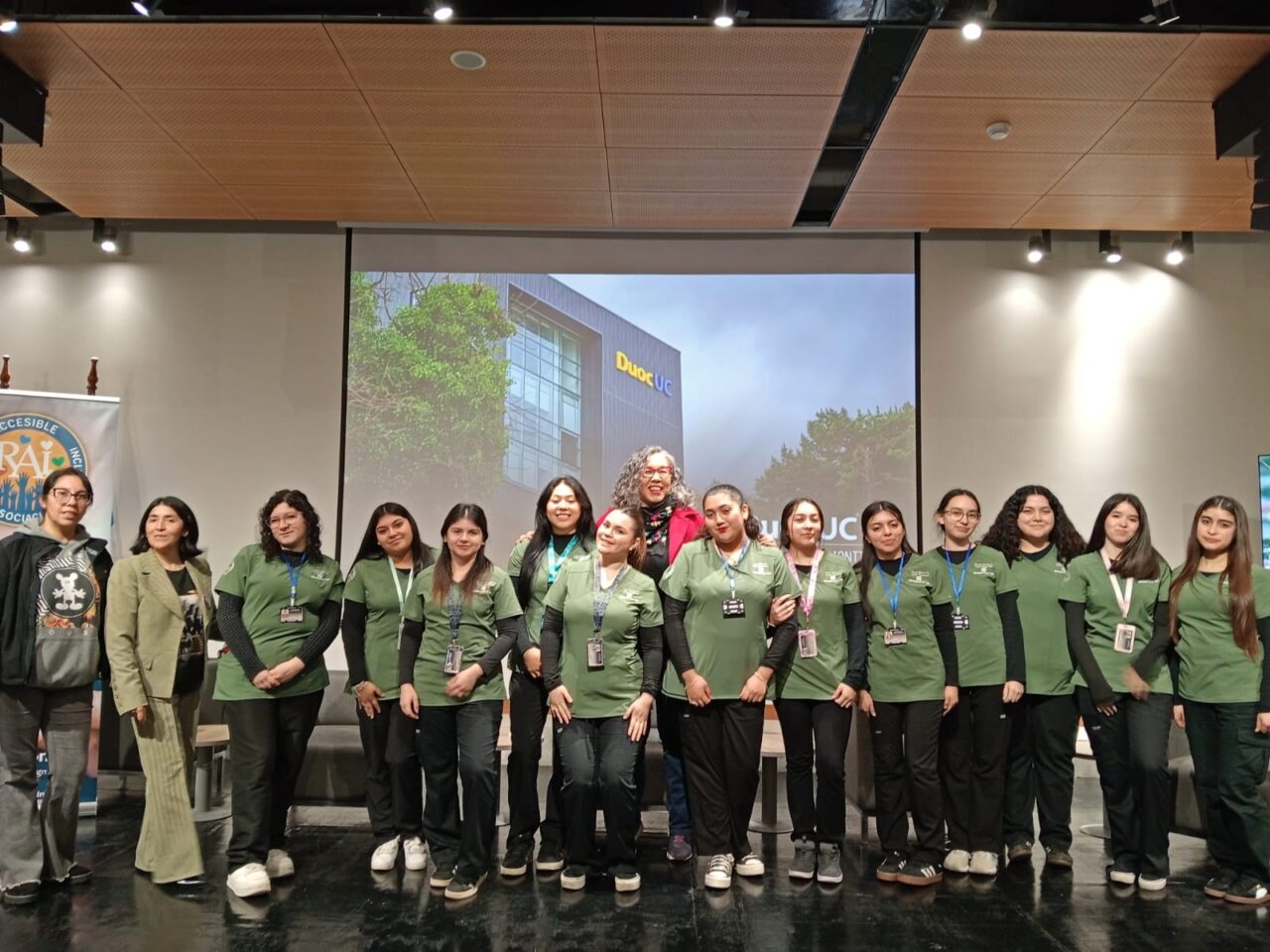 Terapia Ocupacional participó en seminario sobre inclusión de personas ciegas y de baja visión