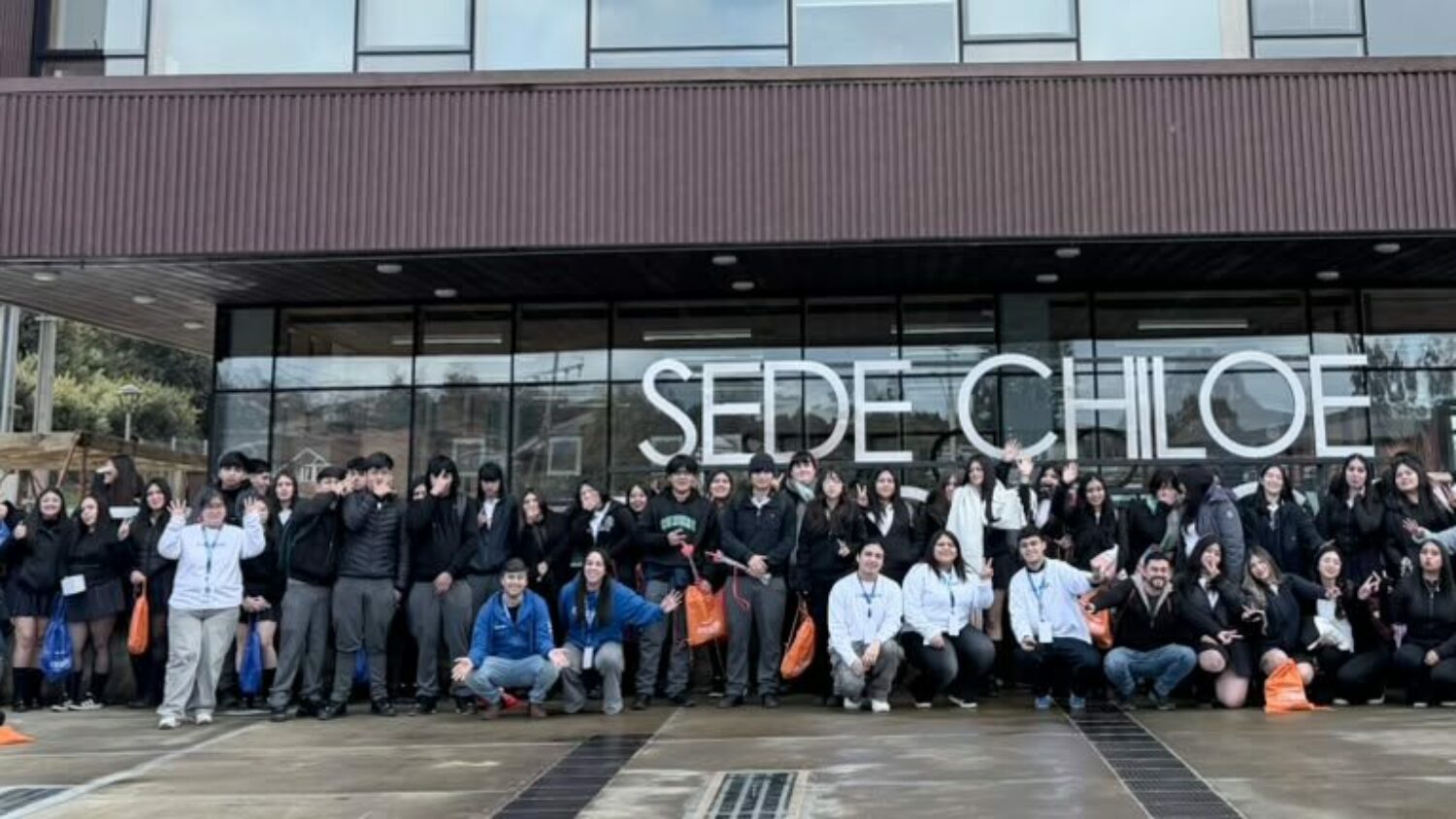 ULagos 360 inició en campus Puerto Montt y sede Chiloé con cerca de mil estudiantes