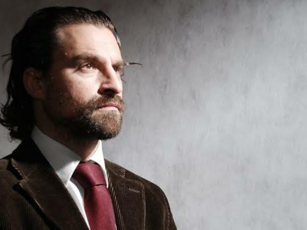 Pianista español José Luis Nieto llega a Osorno con “Pasión de Falla” para celebrar el aniversario de la Universidad de Los Lagos