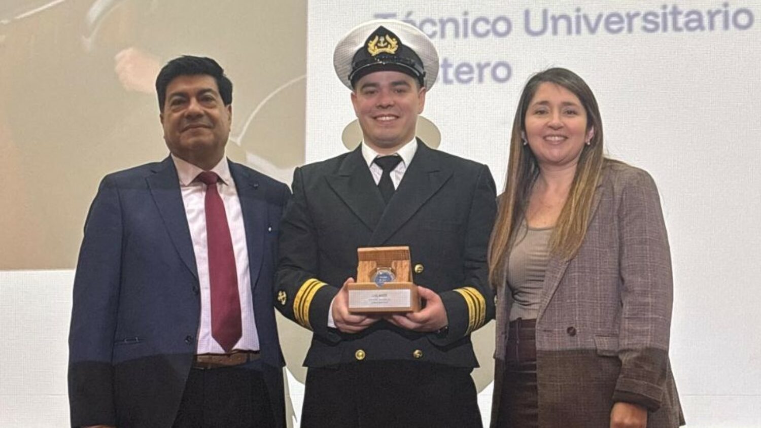 Crecimiento y sostenibilidad marcan cuenta pública del Rector de la ULagos Óscar Garrido