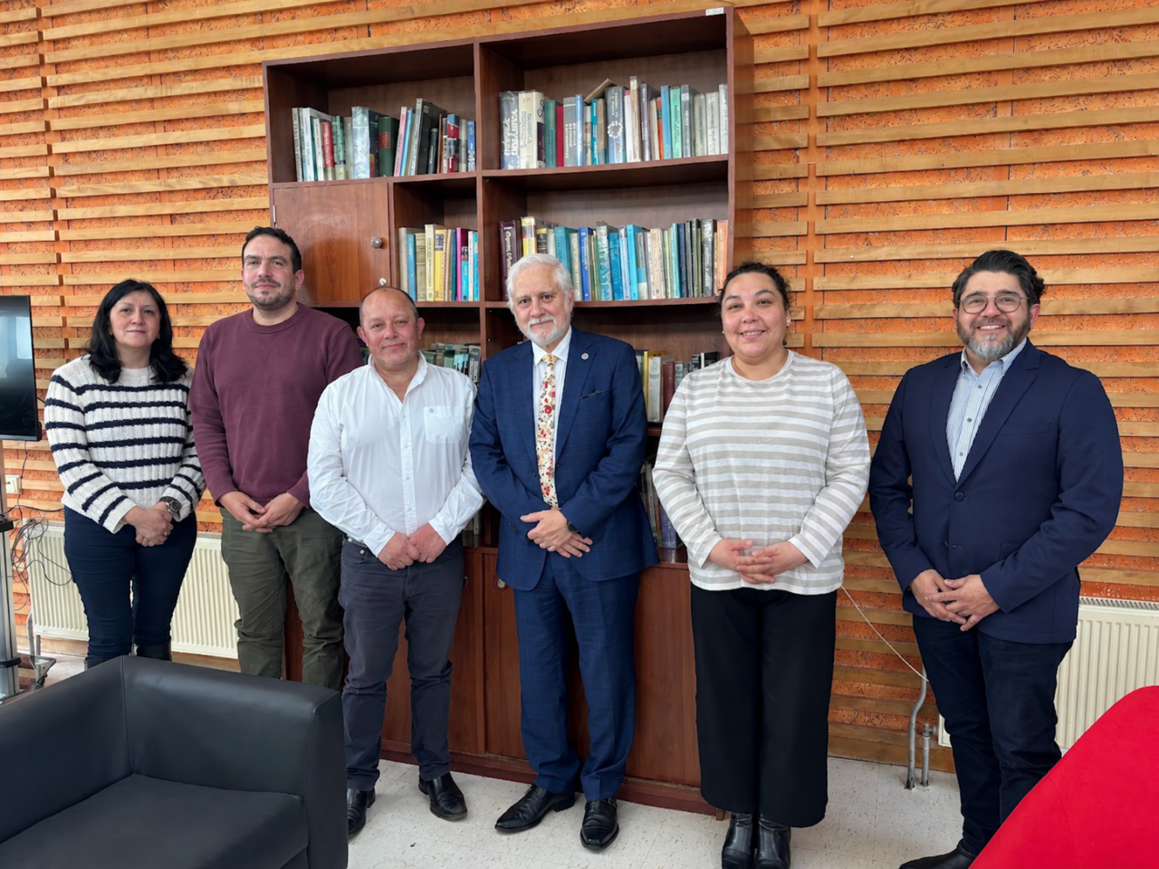 ULagos establece alianza con municipalidad de Puqueldón