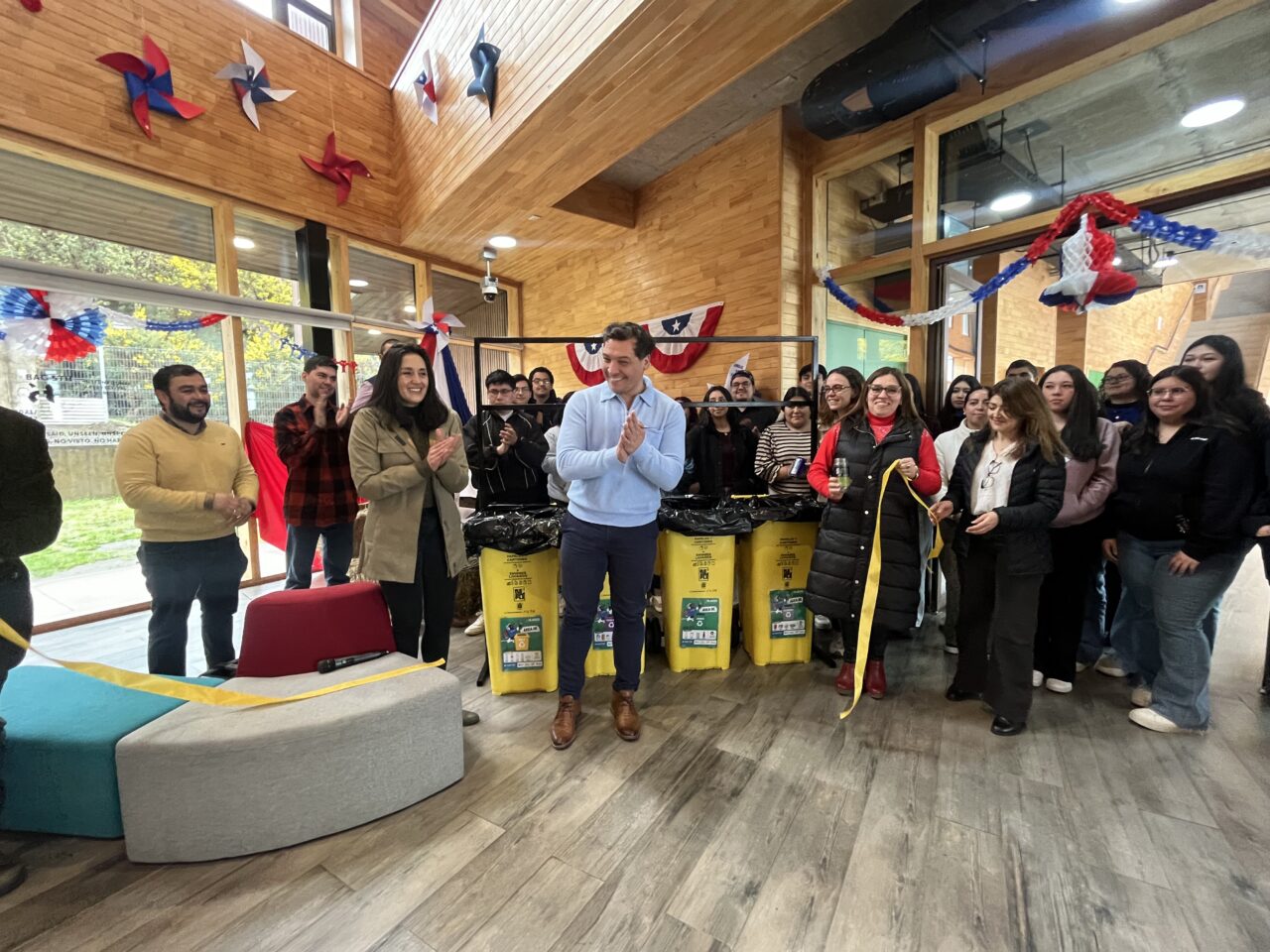 ULagos inaugura nuevos Puntos Limpios y proyecta el reciclaje hacia el barrio Gamboa en Chiloé