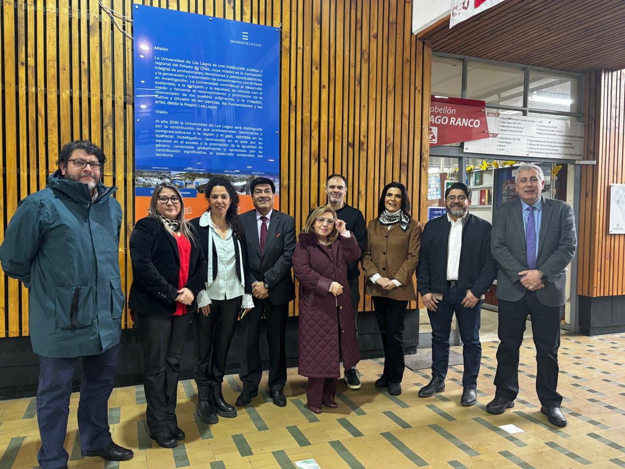 Académicos de la Universidad Nacional de La Plata visitan ULagos para fortalecer colaboración en investigación y posgrado