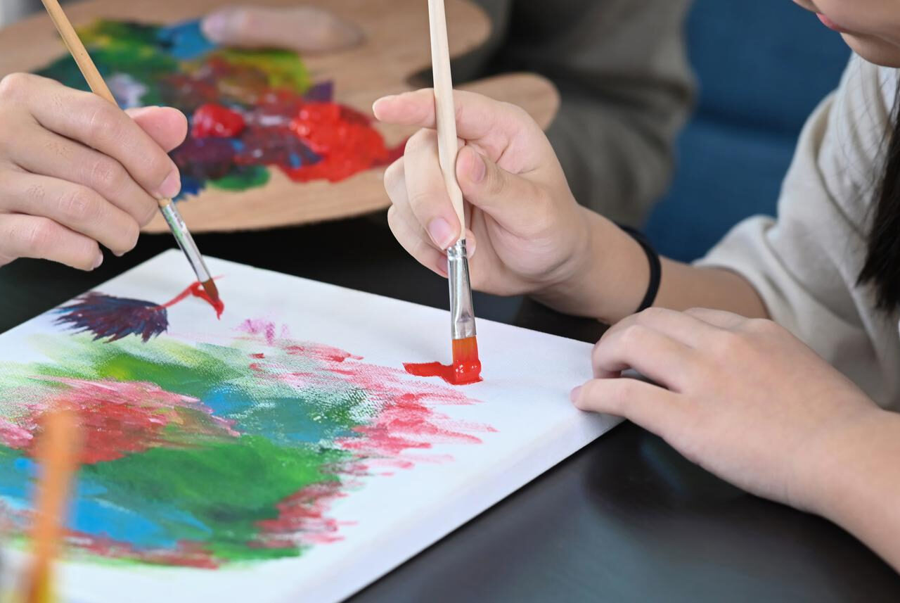 Investigación de la ULagos aporta nuevas evidencias sobre género e interseccionalidad en la formación docente en Artes Visuales