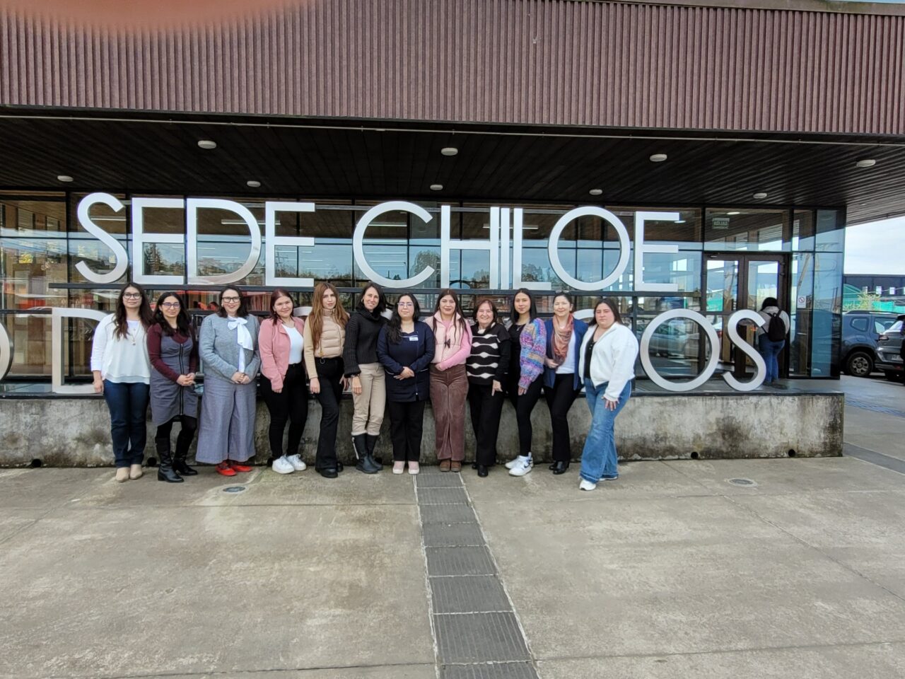 ULagos fortalece alianza con Fundación DAEL para apoyar la trayectoria formativa de estudiantes