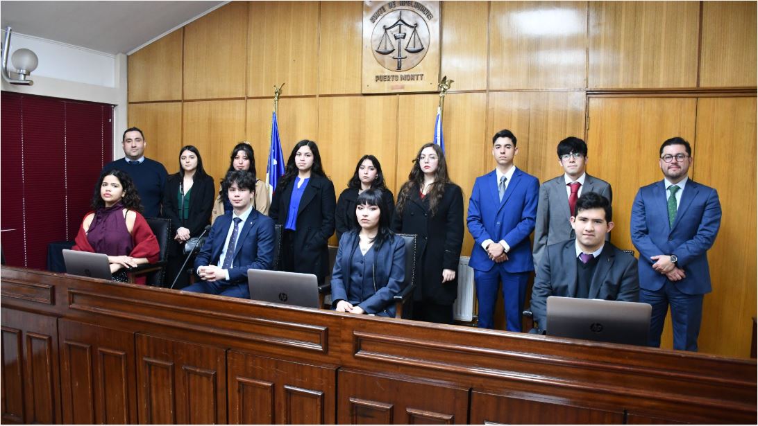 Abogados/as en formación ULagos visitaron la Corte de Apelaciones de Puerto Montt