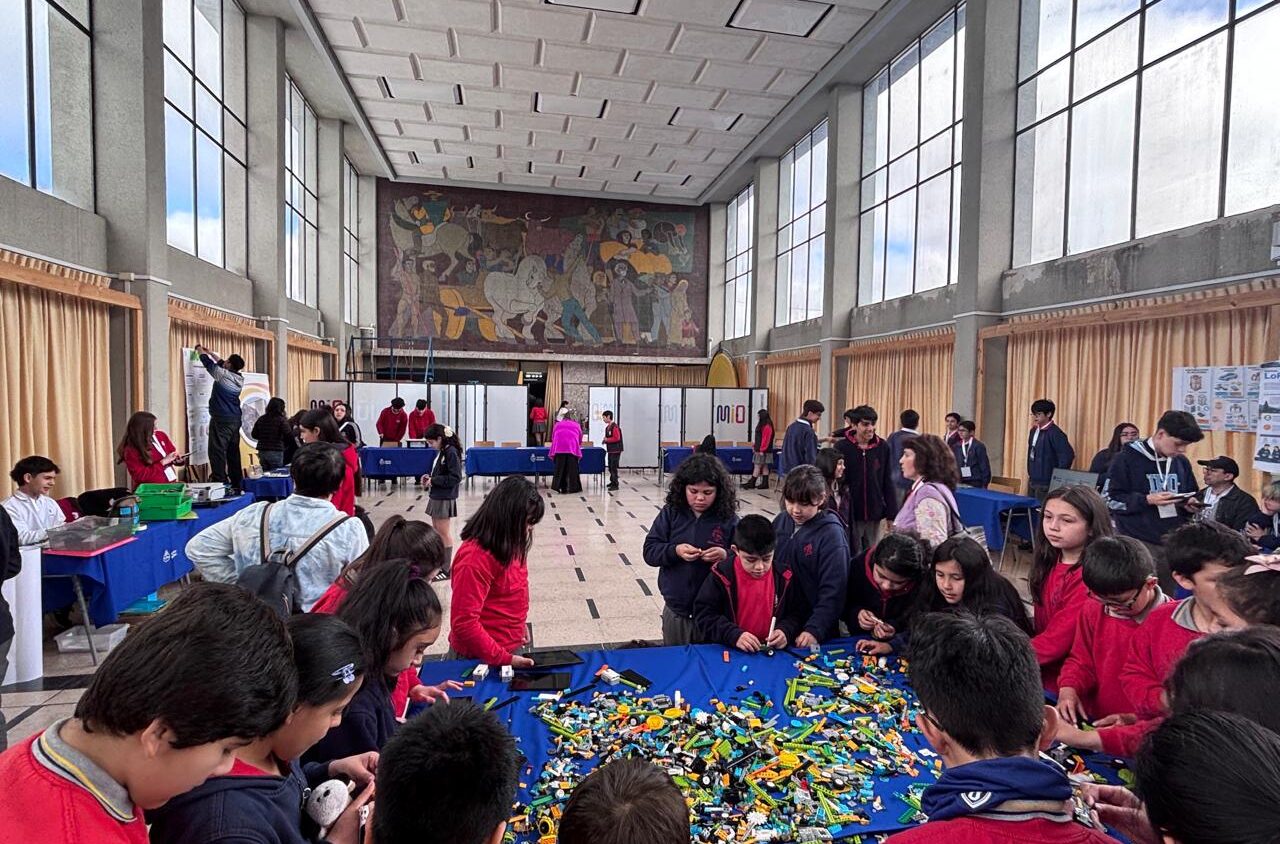 ULagos y colegio Shaddai vivieron la 6ta versión de la Feria Científica: Tecnología y Robótica